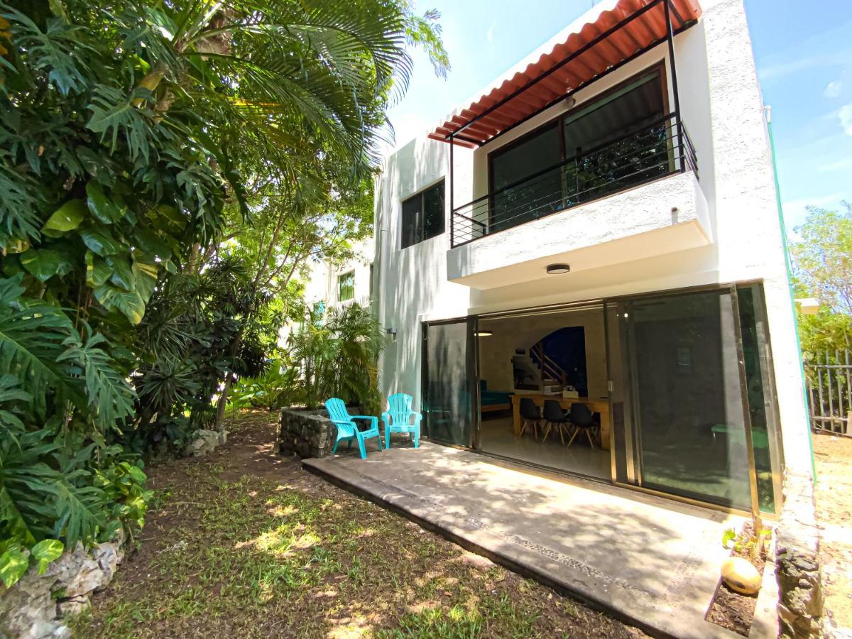 Villa Selvatica Con Piscina Privada En *
